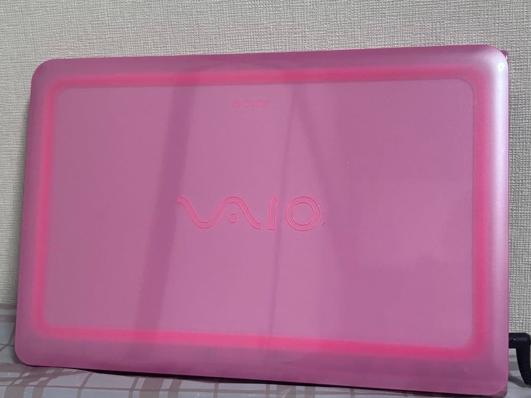 SONY VAIO PCG-71F14N　ピンク ノートパソコン
