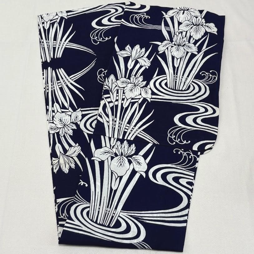 ゆりのはな　浴衣　女物　１０点　まとめ売り　着用可能～少々汚れ有り　綿　G501