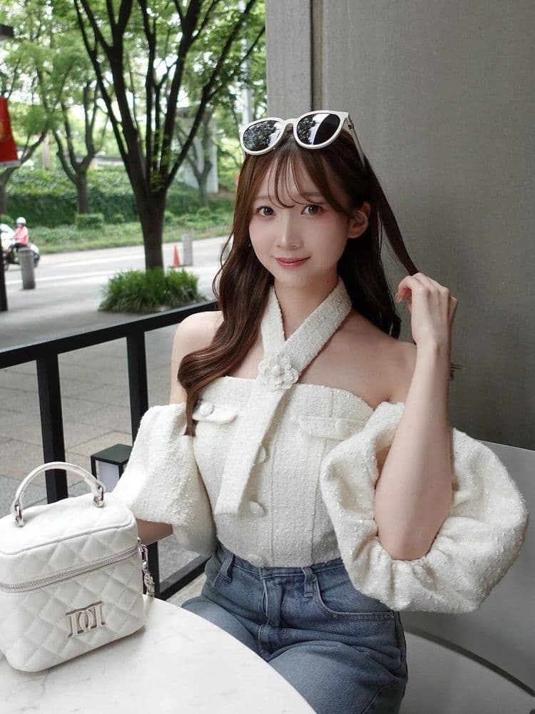 専用厳守♥Darichホルターネックオフィシャルツイードトップ新品未使用未開封