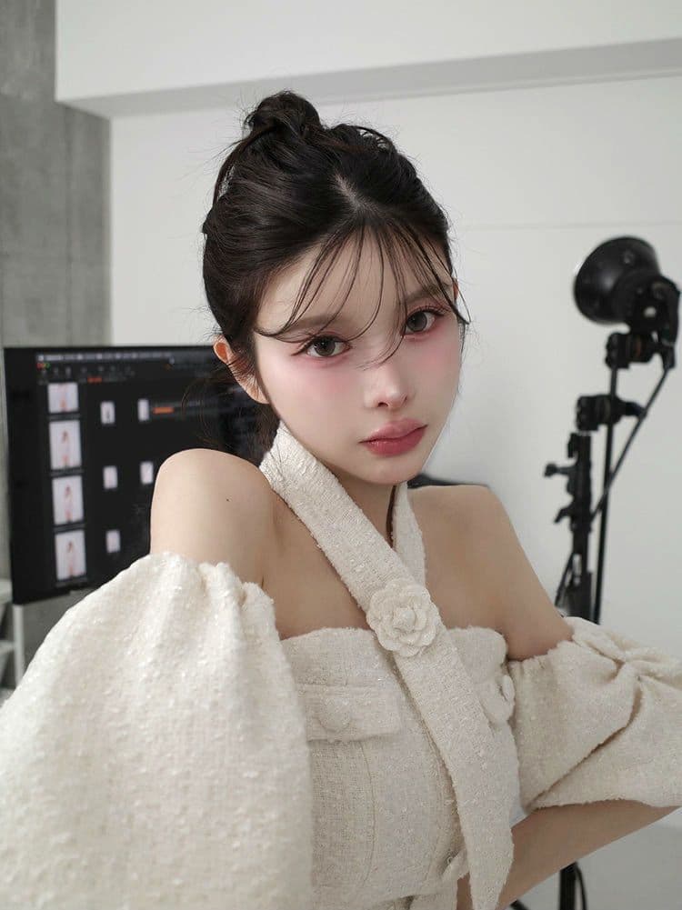 専用厳守♥Darichホルターネックオフィシャルツイードトップ新品未使用未開封