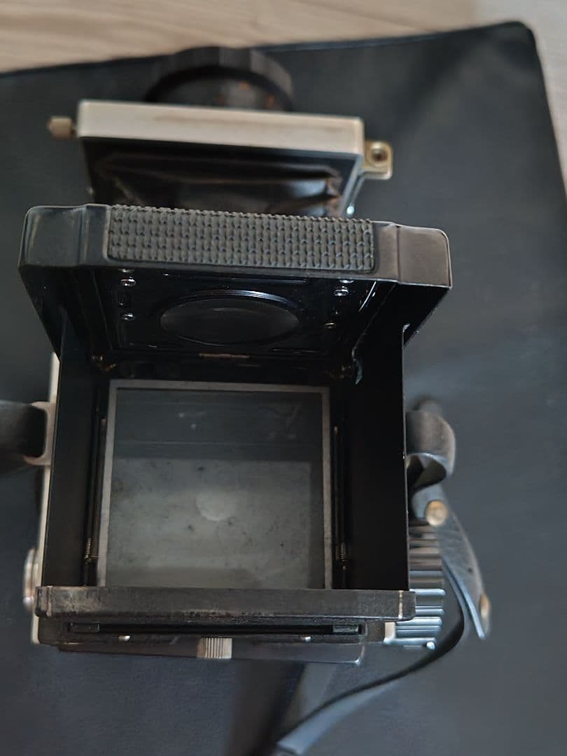 MAMIYA C220 PROFESSIONAL 二眼レフ