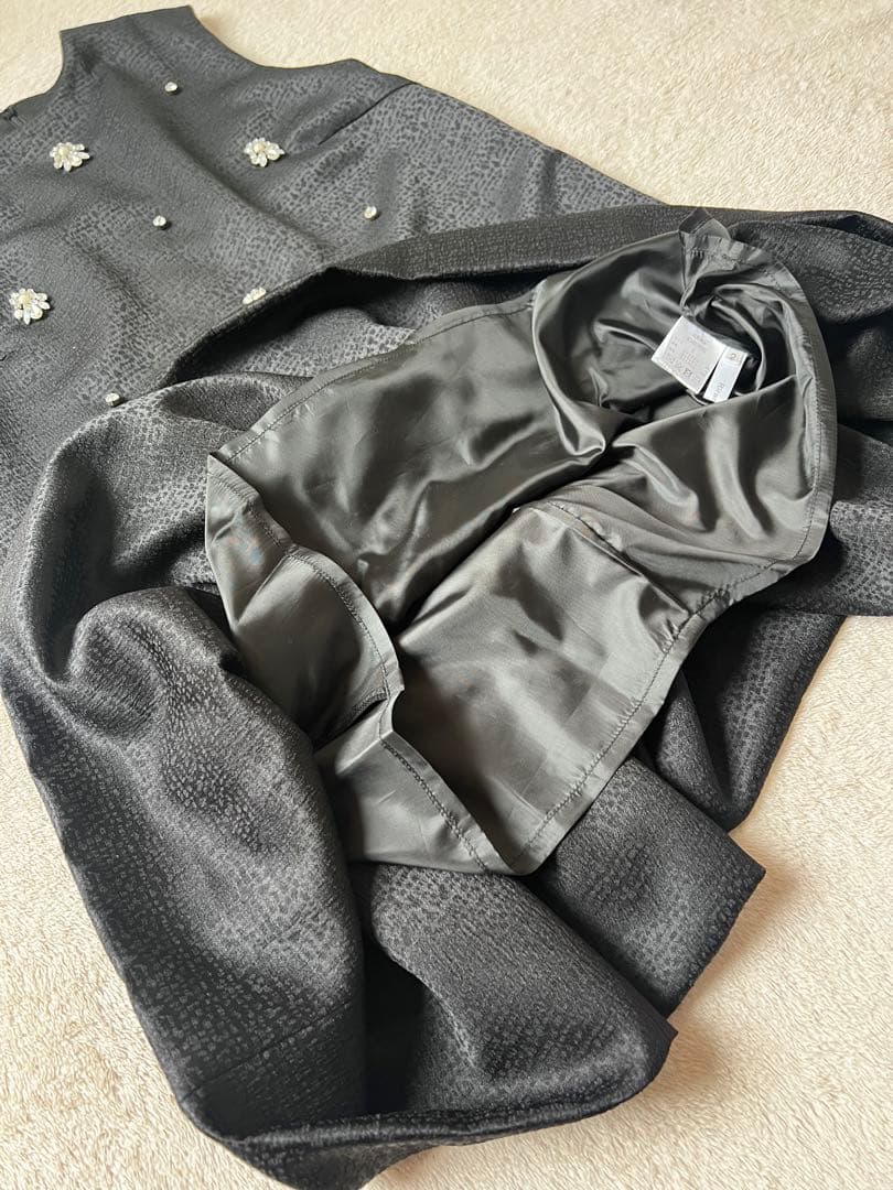 極美品 Rirandture リランドチュール ビジューミニワンピース 黒 M