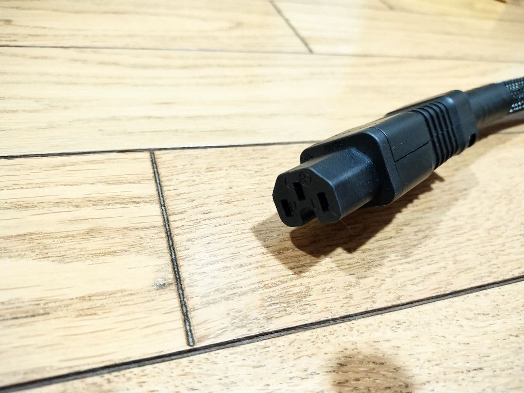 oyaide TUNAMI NIGO PCOCC-A 自作電源ケーブル約1.2m