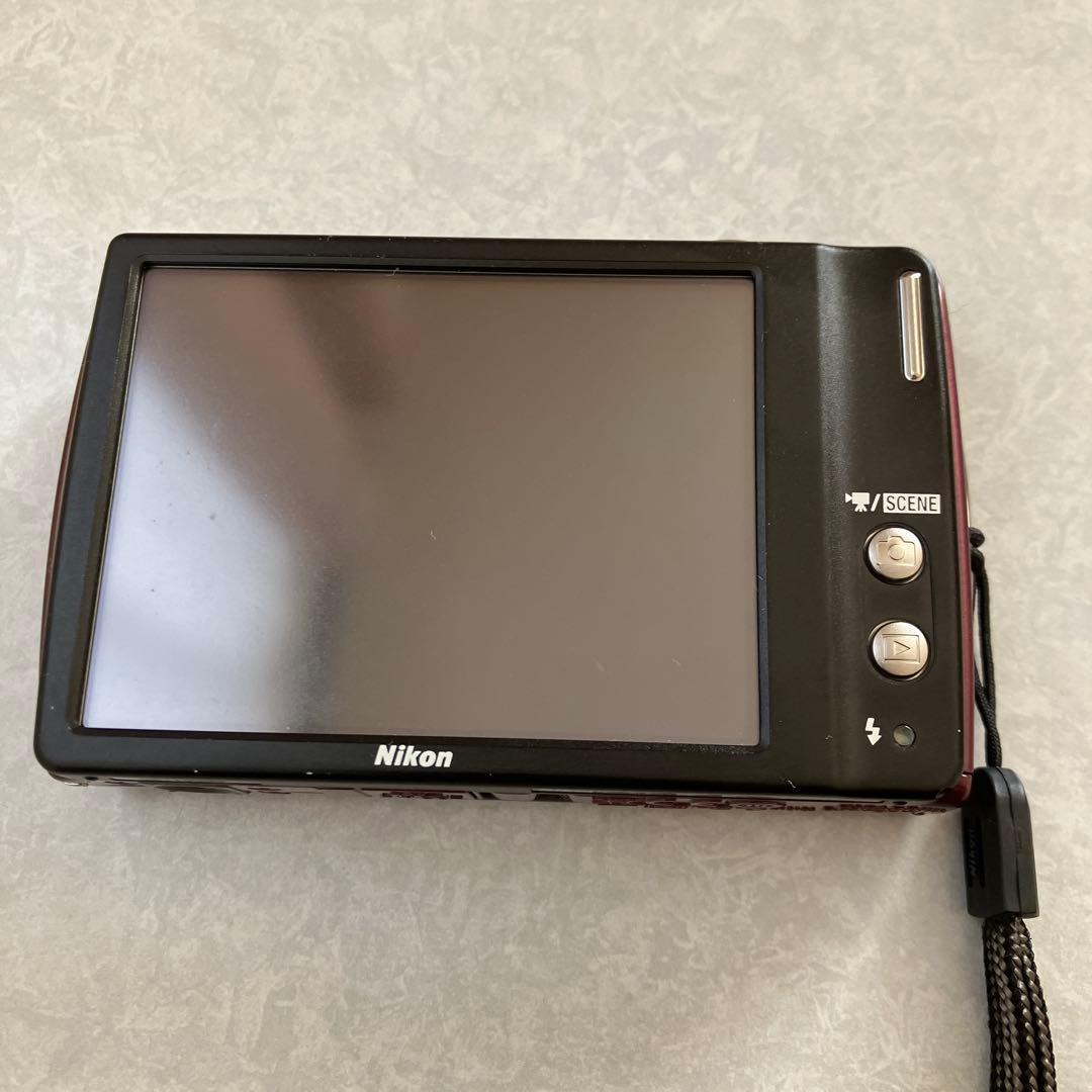 Nikon COOLPIX ワインレッド