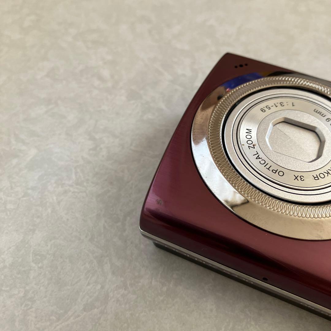 Nikon COOLPIX ワインレッド