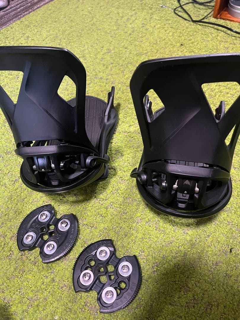 バートンステップオン　ブラックサイズM