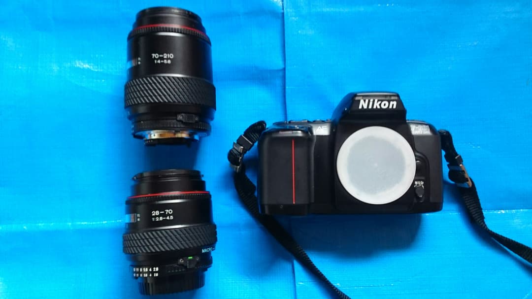 レトロ フイルムカメラ ニコン