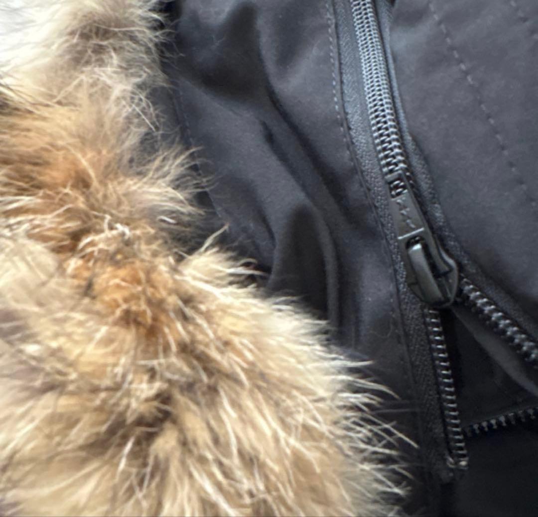 ブラック ダウンジャケット　カナダグース　ロスクレア　Sサイズ