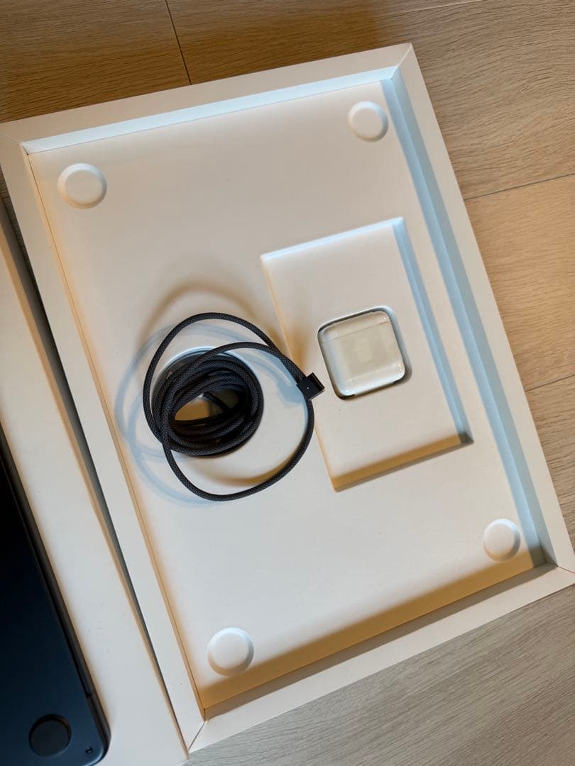 [にょにょ]Macbook Air 15インチ