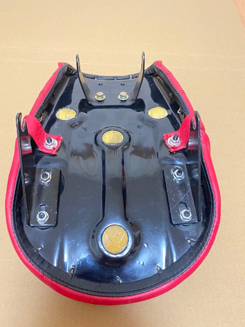 モンキー50用 本革タックロールシート