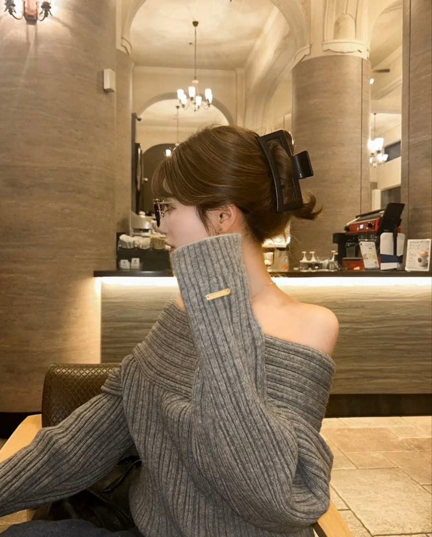 DIANTE RANDOM RIB OFF SHOULDER KNIT グレー