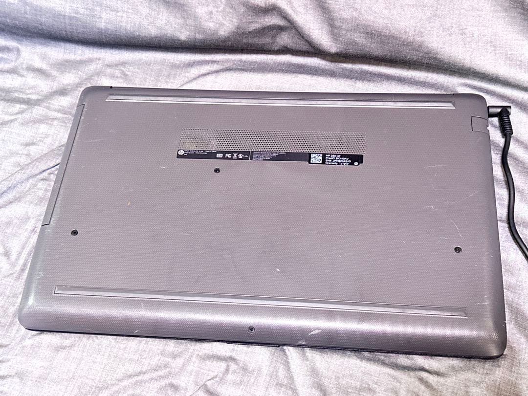 HP 250G7 i3 7020U　SSD120GB Windows11