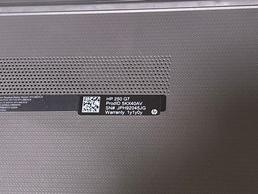 HP 250G7 i3 7020U　SSD120GB Windows11