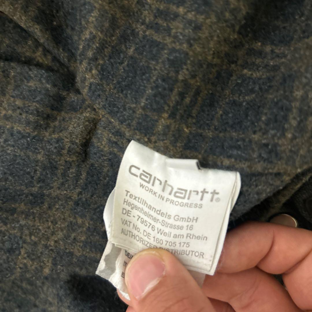 Carhartt グレー ショート丈ジャケット