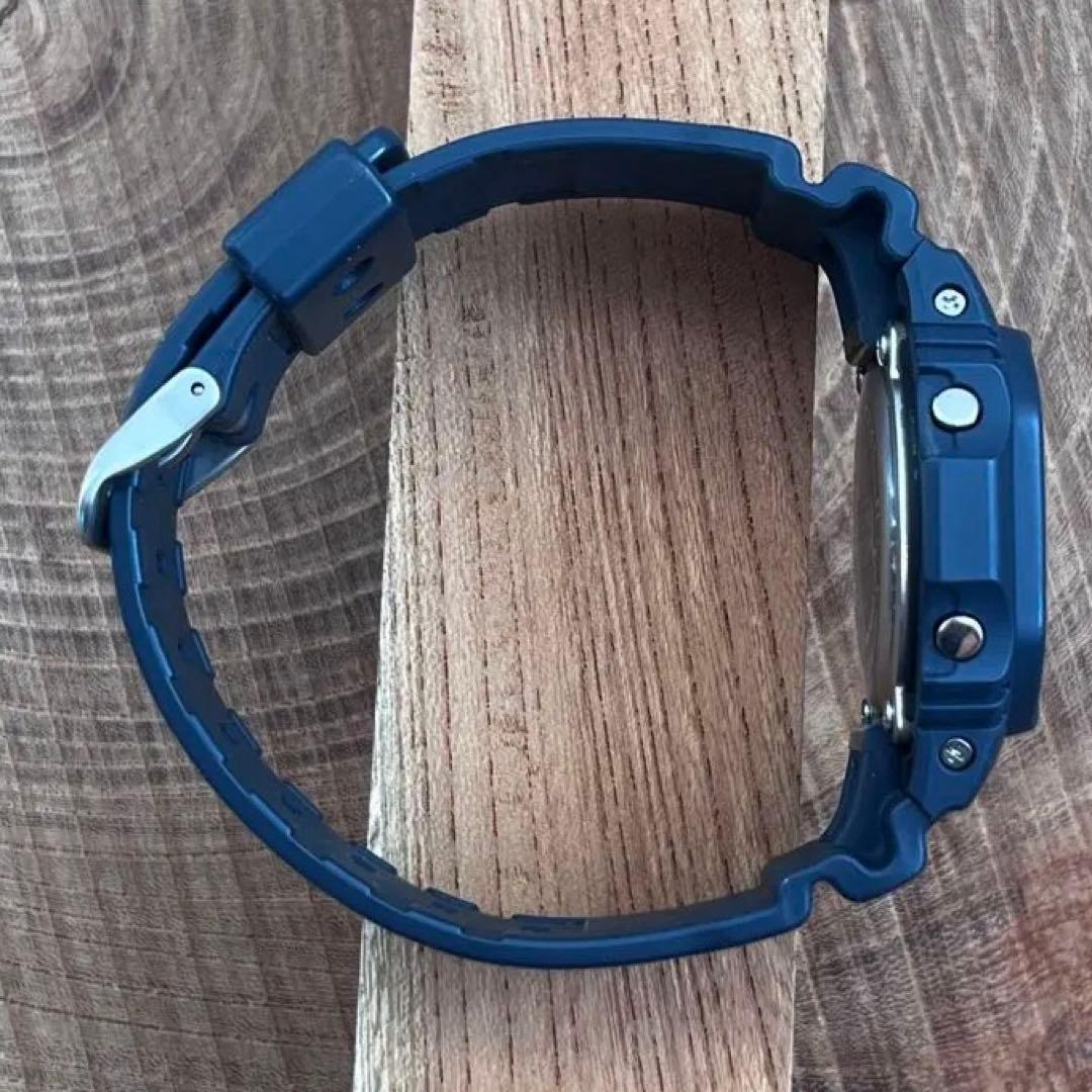 CASIO G-SHOCK GW-M5610NV 電波ソーラー デジタル