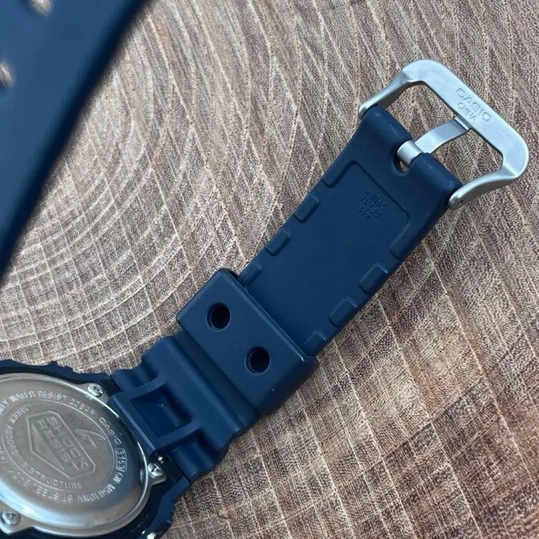 CASIO G-SHOCK GW-M5610NV 電波ソーラー デジタル