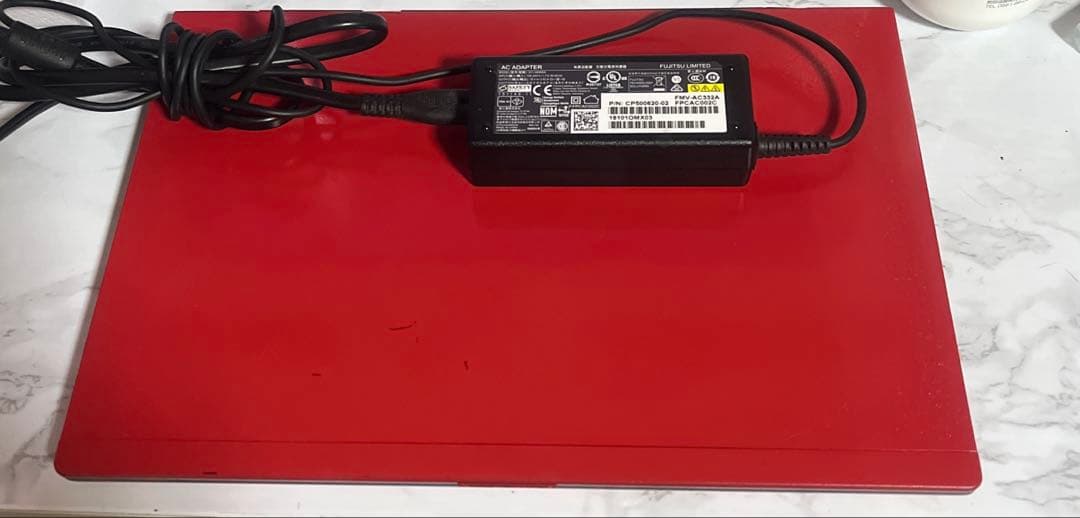 ノート型パソコン SSD256G富士通 U937 無線LAN