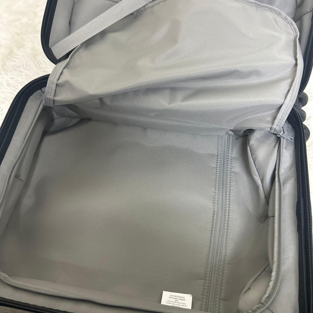 美品 送料無料 無印良品 バーを自由に調節できるハードキャリーケース 20L