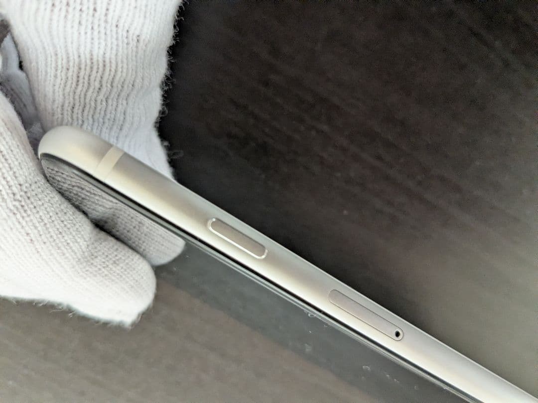 きよさま専用です　iPhone SE2 64GB 白　ホワイト　SIMフリーオリ