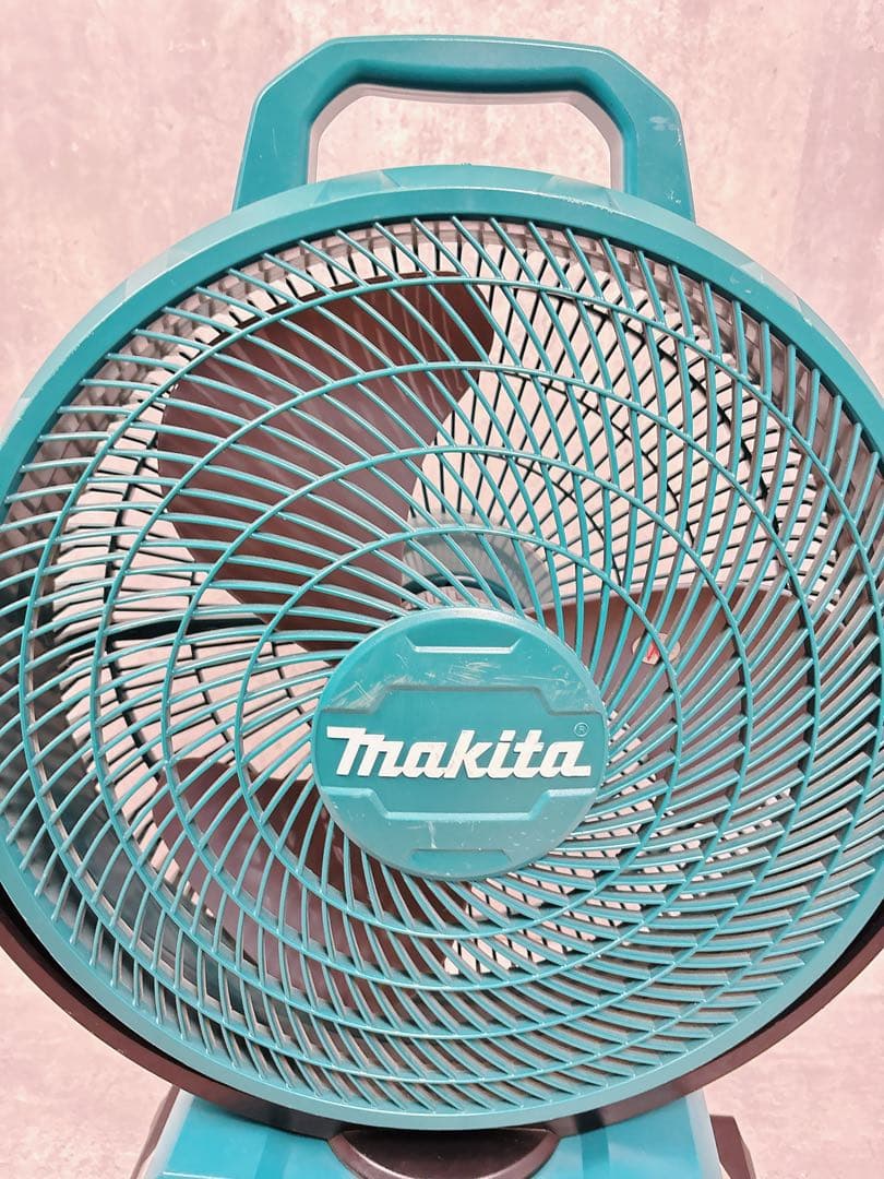 美品　Makita 業務用扇風機 ハンドル付き　マキタ　本体のみ