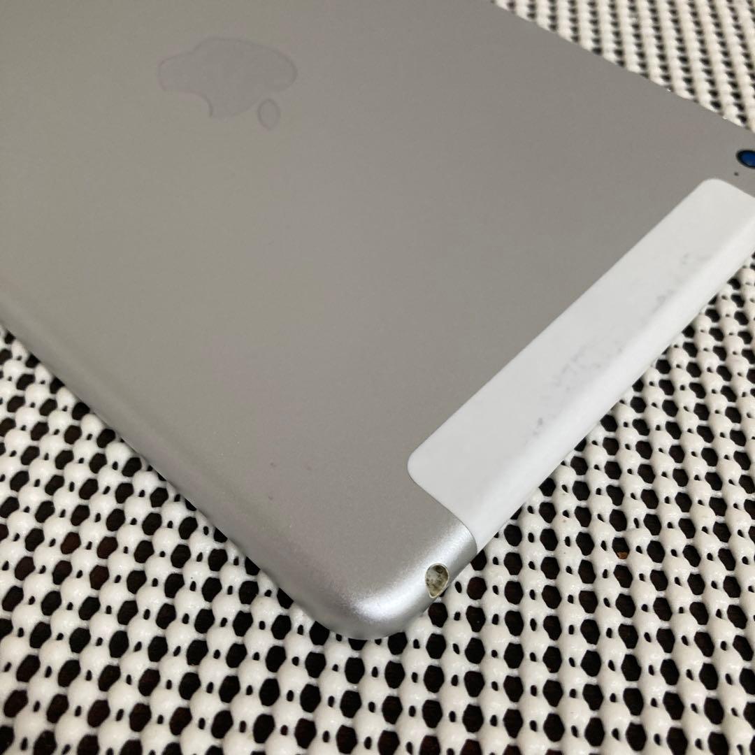 919【早い者勝ち】iPad mini4 第4世代 32GB SIMフリー☆