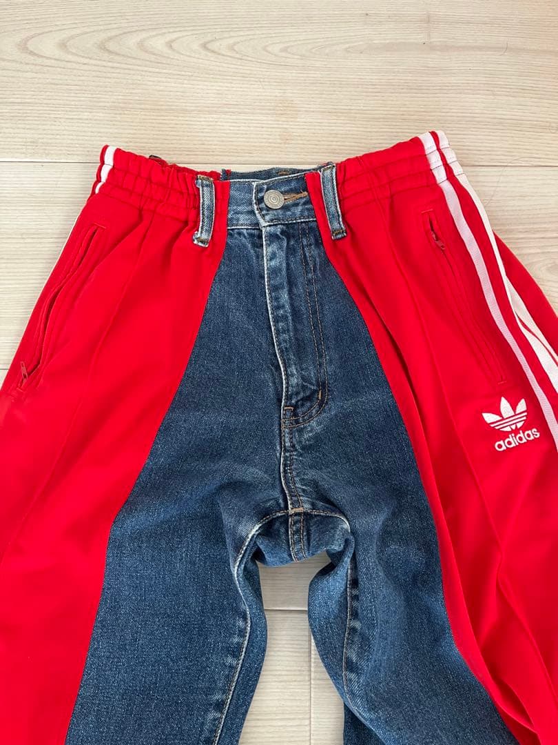 リメイク　古着　adidas GUESS bonnieux リメイクパンツ