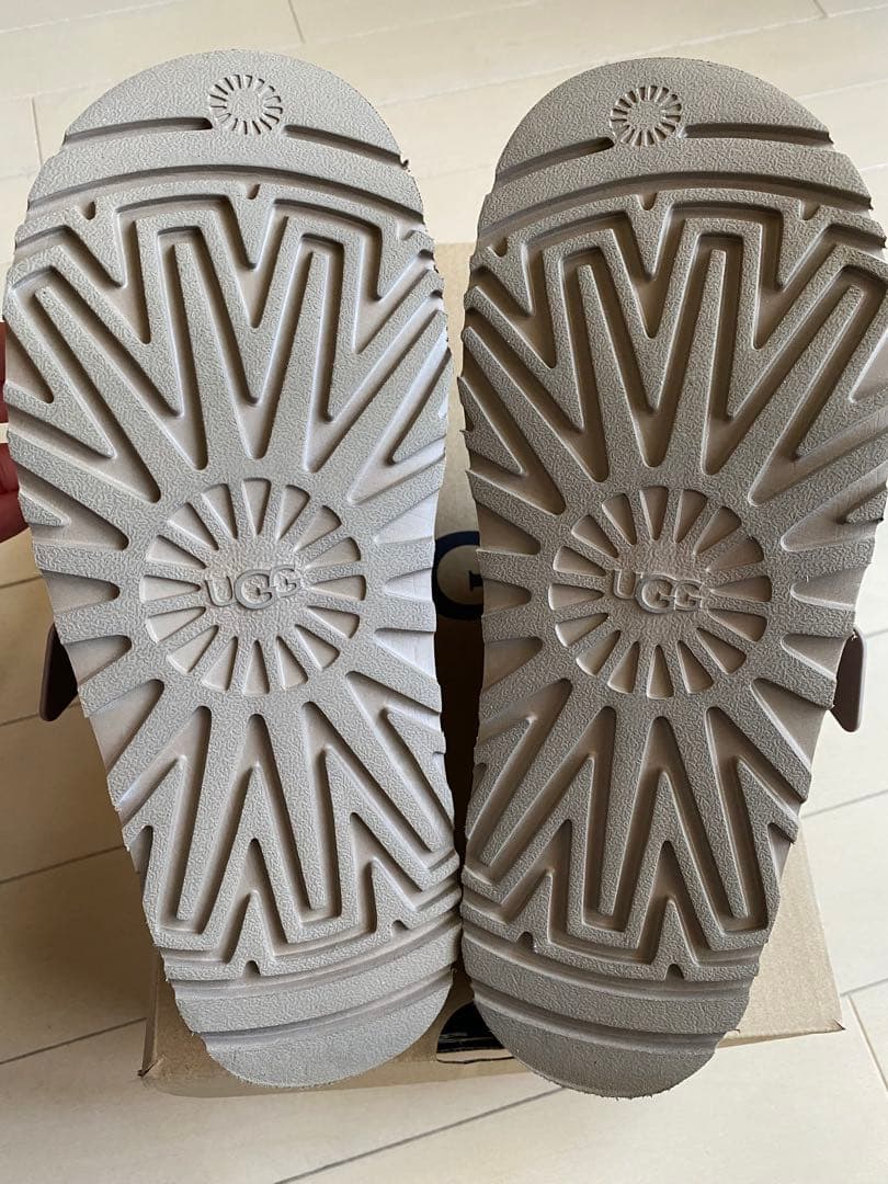 【美品】UGG アグ Greenport Strap Slide サンダル 25