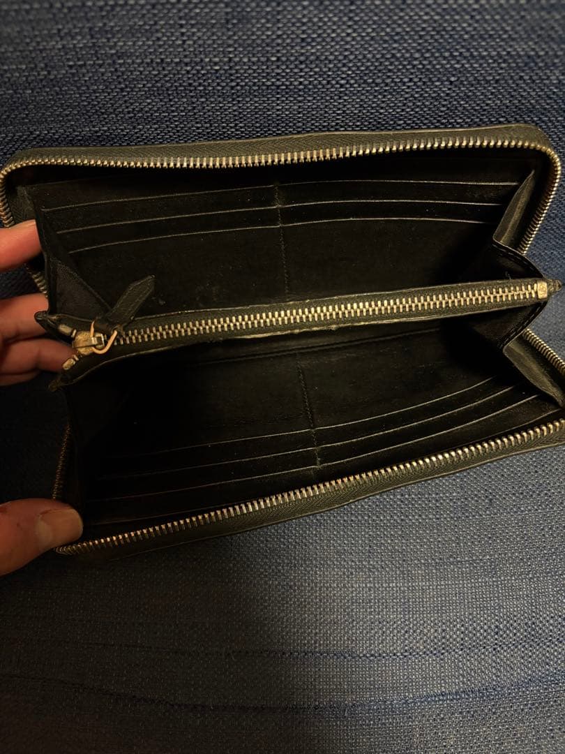 バレンシアガ　財布　レザー　ブラック