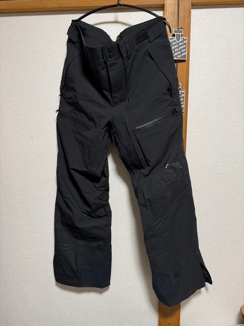 OAKLEYスノーボードパンツ
