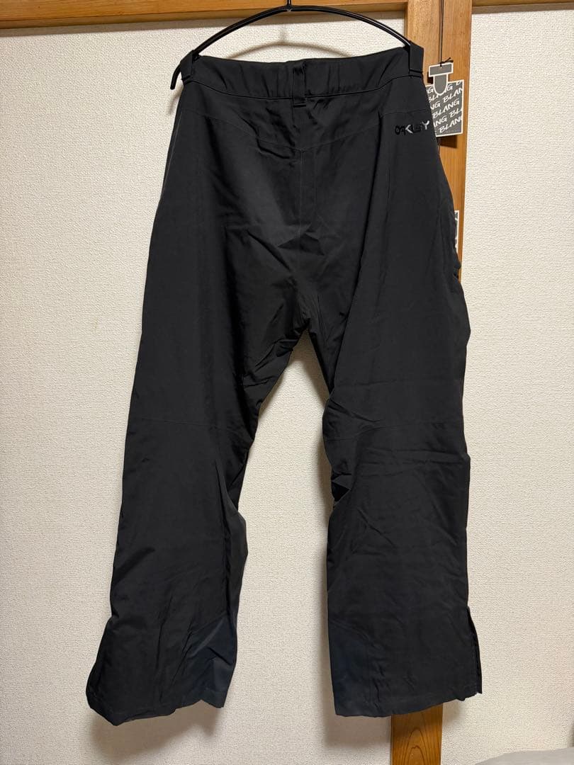 OAKLEYスノーボードパンツ
