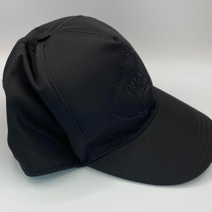 PRADA（プラダ） ナイロンキャップ 帽子 ブラック Sサイズ