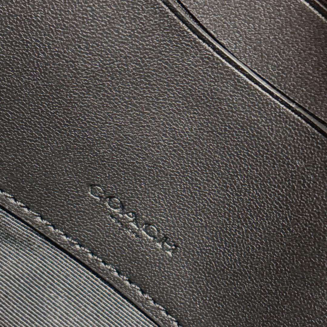 COACH(シグネチャー スムースカーフレザー ボディバッグ)