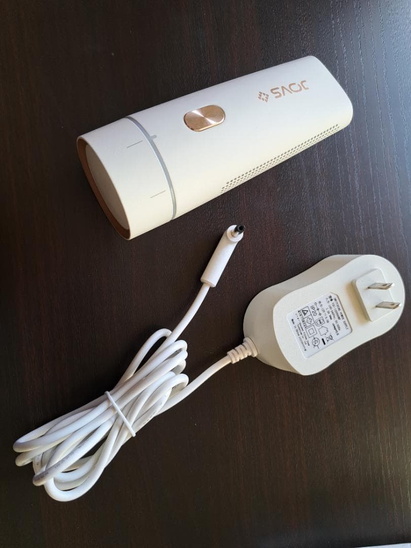 脱毛器 DORA ホワイト 充電器付き