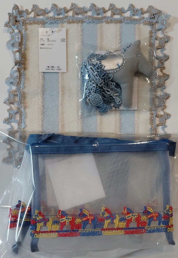 近沢レース　福袋　4点セット　ハンカチ　バッグチャーム　ミニトート&ポーチ