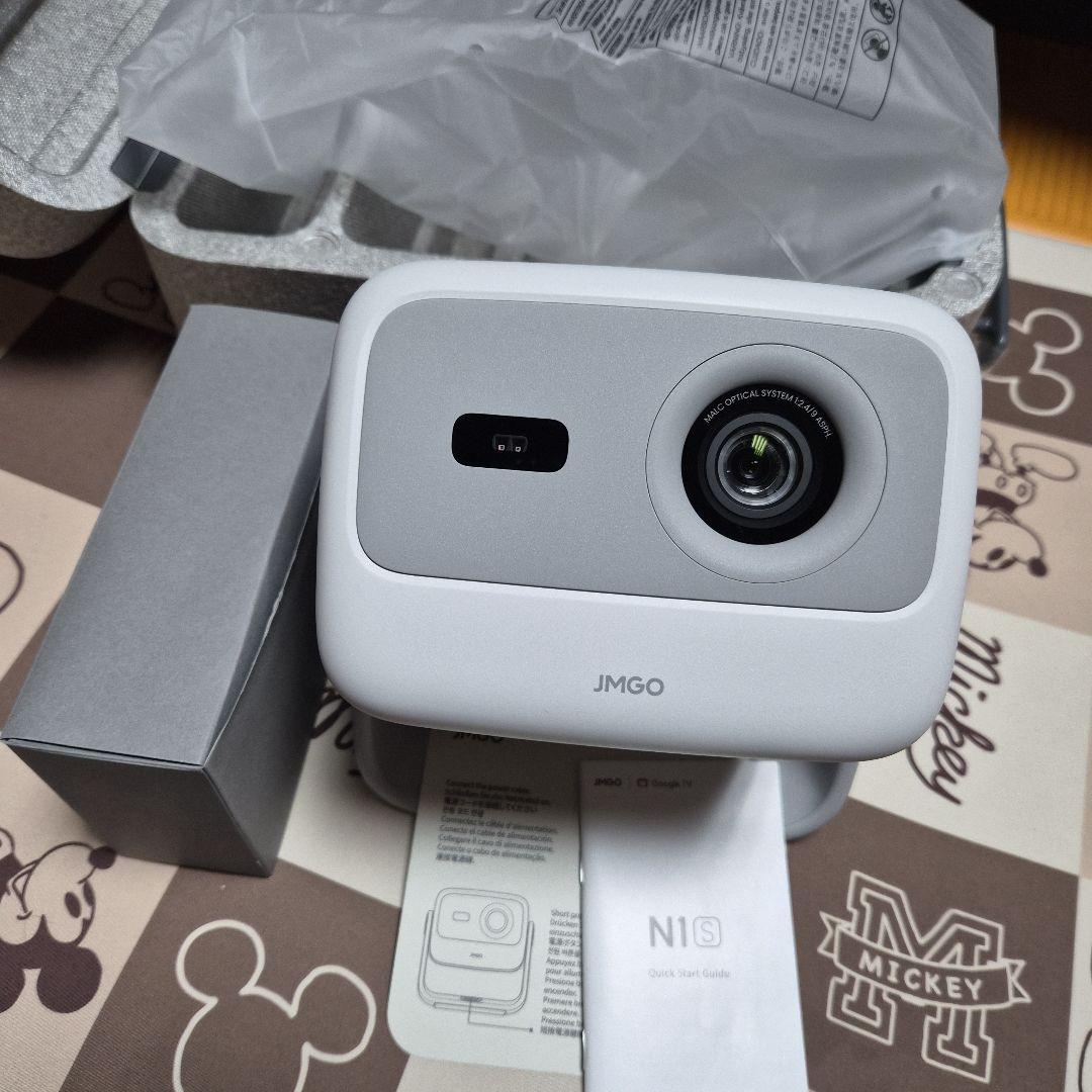 JMGO N1S プロジェクター