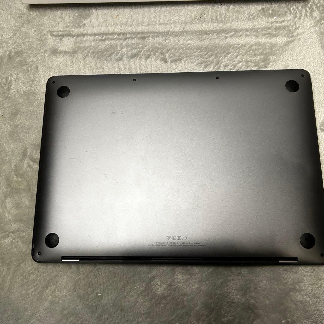 MacBook Pro 13インチ M1 8GB 256GB スペースグレイ