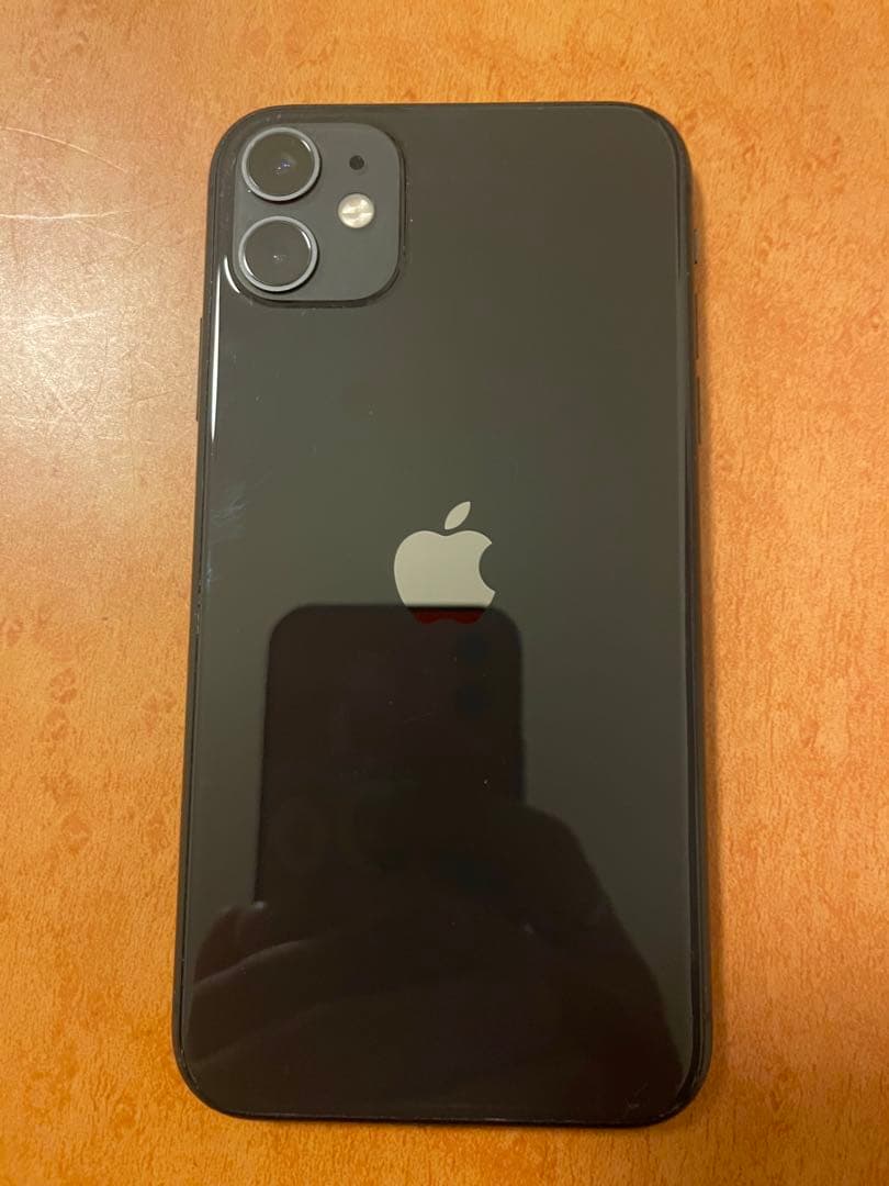 Apple iPhone 11ブラック 本体 simフリー　128g