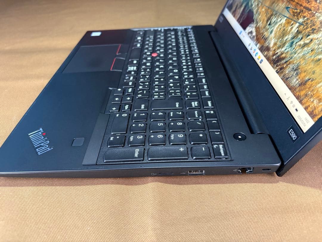 ThinkPad e590 第8世代 i5 メモリ8GB SSD256GB