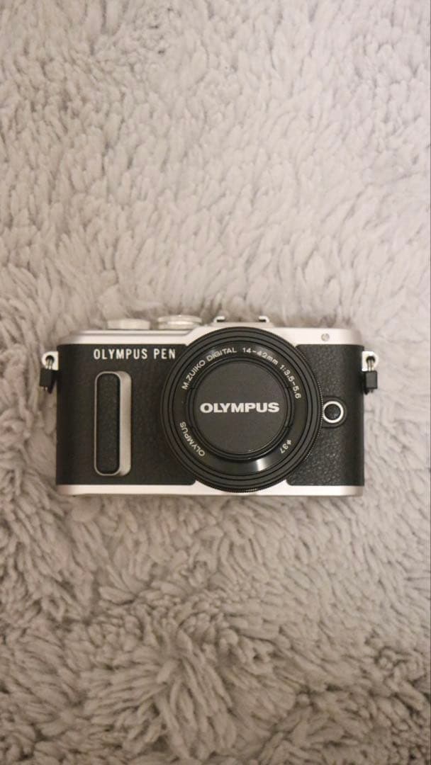OLYMPUS PEN E-PL8 ダブルズームキット ブラック