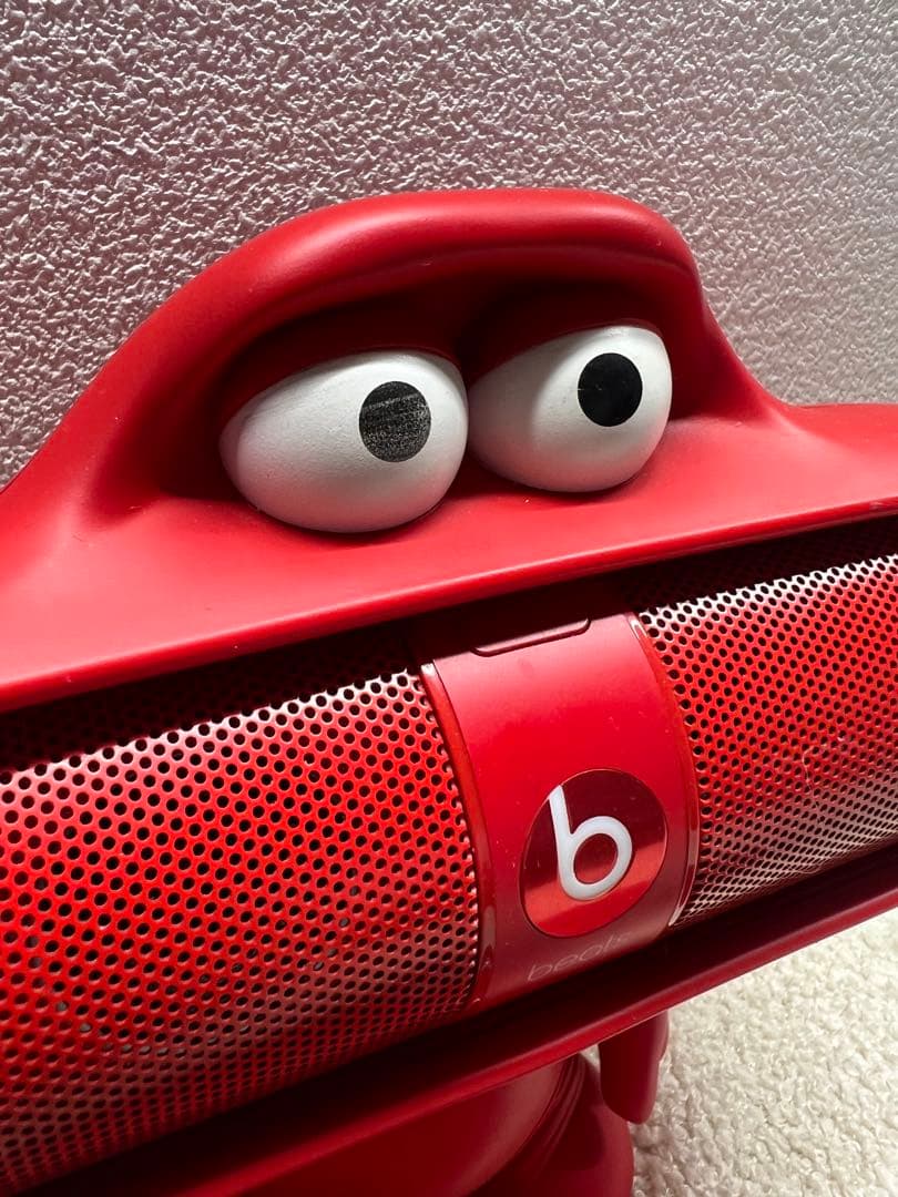 超希少品！beats pill 2.0 Bluetoothスピーカー とスタンド