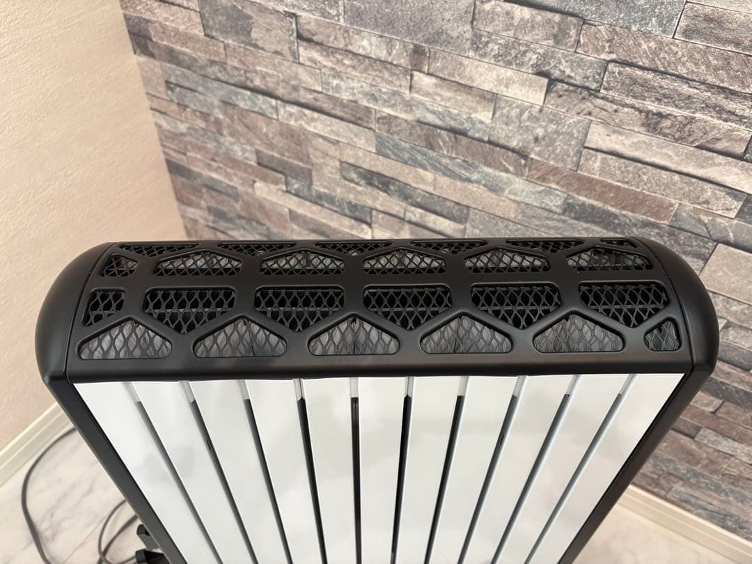 た*い様 DeLonghi マルチダイナミックヒーター MDH15-BK