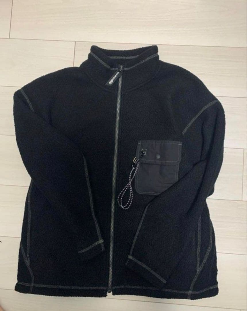 and wanderd アンドワンダー　フリース