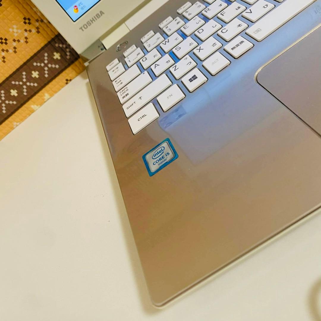 Y71 TOSHIBAノートパソコンWEBカメラi5高速SSDサクサクWin11