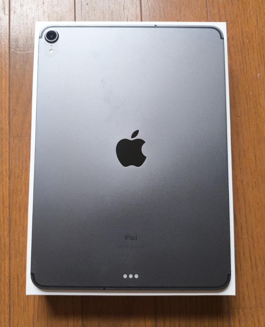 iPad Pro 11インチ 256GB MU102J/A 国内SIMフリー