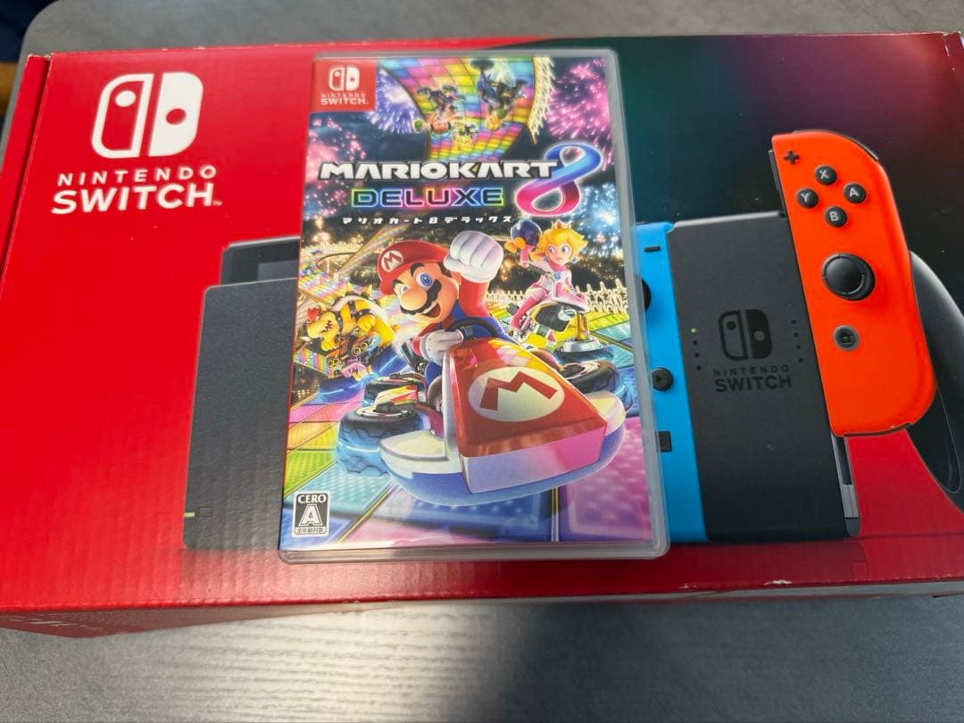 Nintendo Switch 本体 + マリオカート8
