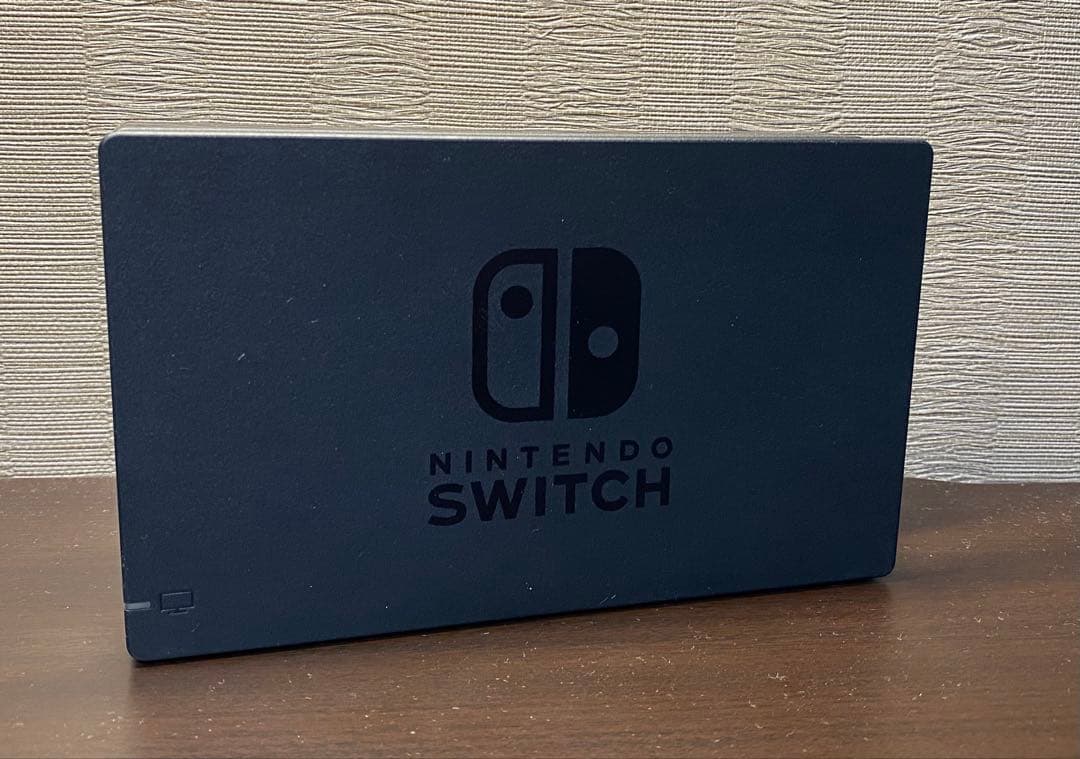 Nintendo Switch 本体 ＋画面保護フィルム貼付済み