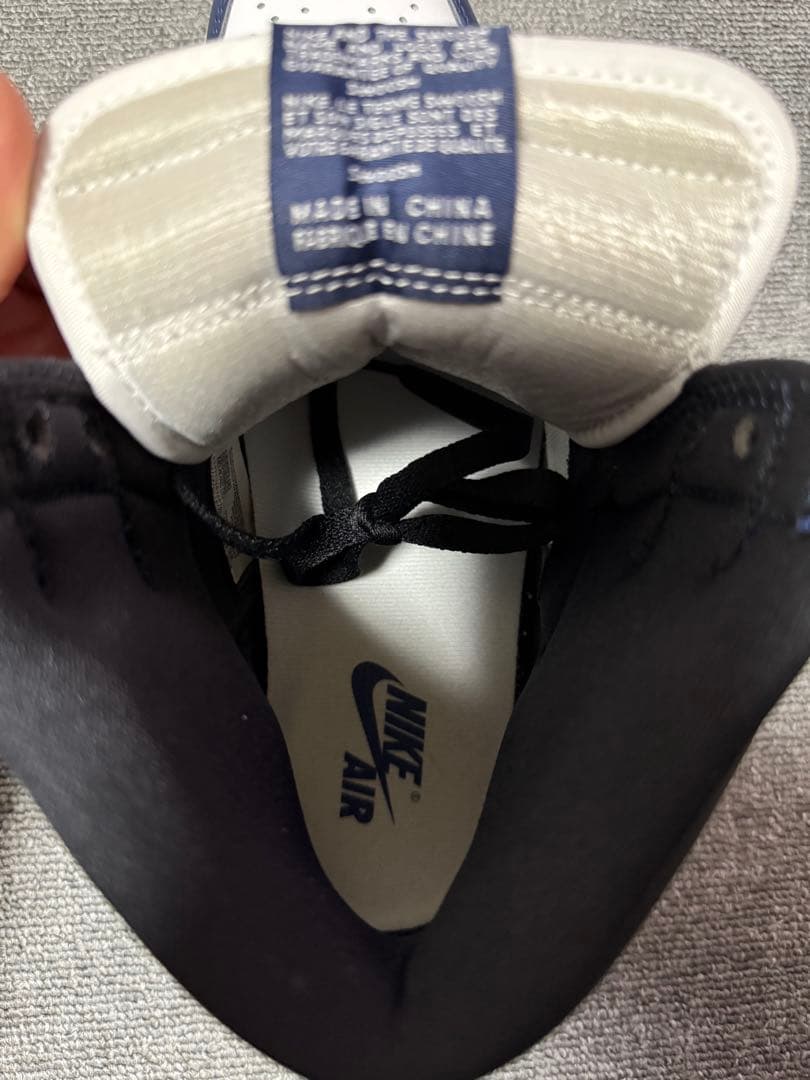 美品　未使用 定価以下 NIKE Air Jordan 1 ジョーダン navy