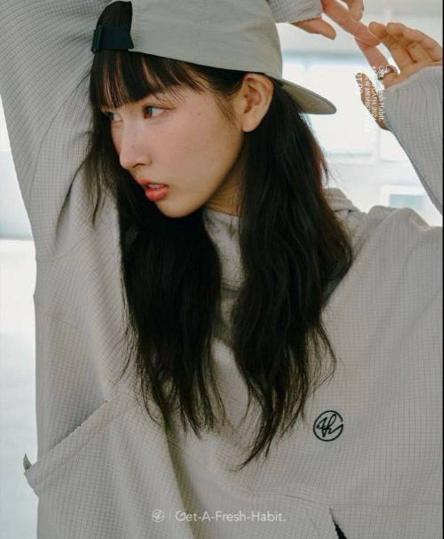 韓国スノボウェアブランドGAFHのフーディー ジャケット　サイズL