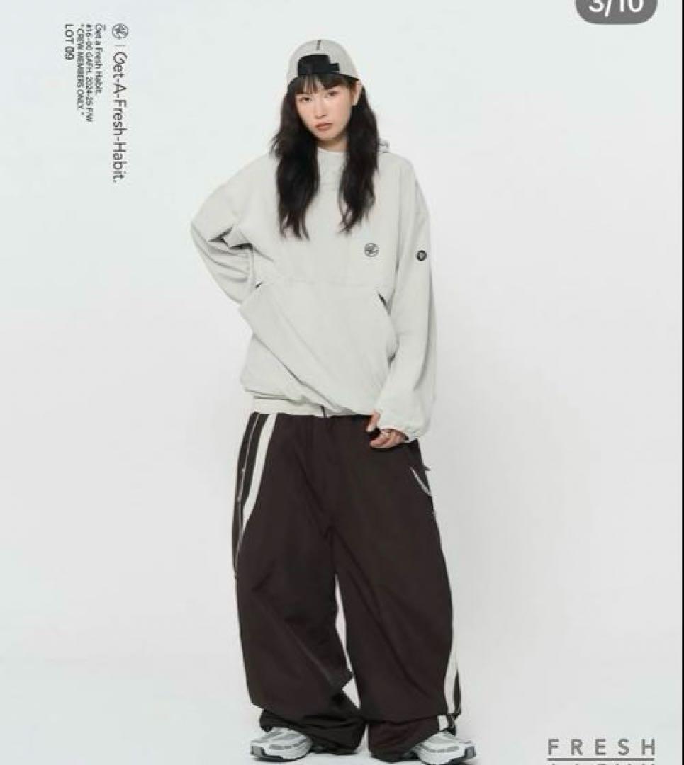 韓国スノボウェアブランドGAFHのフーディー ジャケット　サイズL