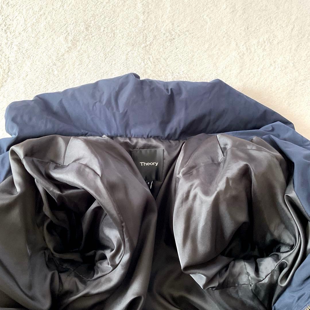 【美品】Theory セオリー ショートダウンジャケット 現行タグ ネイビー S